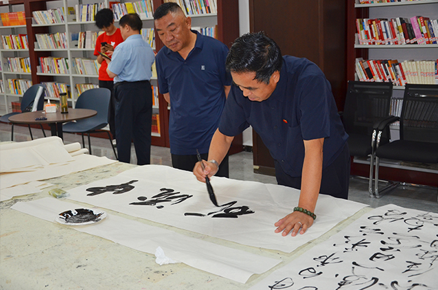 【墨韻頌黨恩 丹青繪初心】一滕集團(tuán)慶祝建黨104周年主題黨日書畫活動(dòng)圓滿舉行