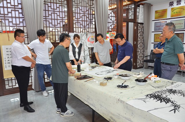 【墨韻頌黨恩 丹青繪初心】一滕集團(tuán)慶祝建黨104周年主題黨日書畫活動(dòng)圓滿舉行
