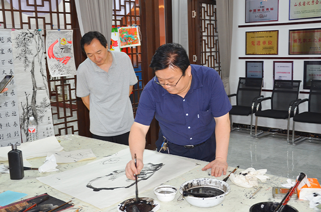 【墨韻頌黨恩 丹青繪初心】一滕集團(tuán)慶祝建黨104周年主題黨日書畫活動(dòng)圓滿舉行