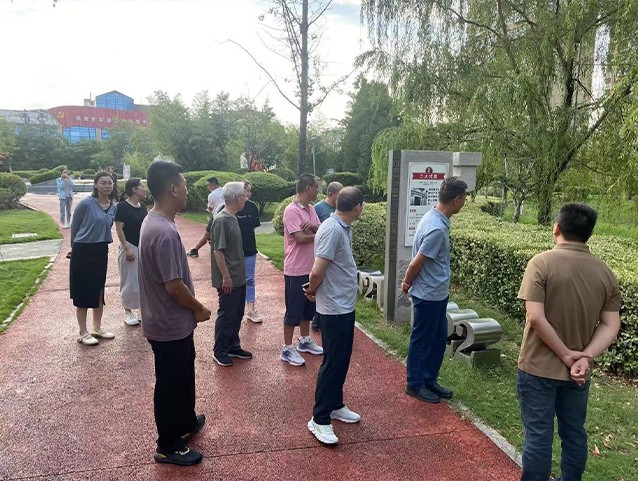 【不忘初心 牢記使命】寧陽一滕醫(yī)藥有限公司黨支部開展熱烈慶祝建黨104周年慶祝活動